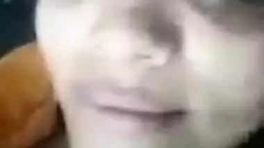 Desi XXX wife in a yellow sari flashes her tits in amateur solo sex video