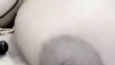Horny Bhabhi Showing Her Boobs and Pussy On Vc Part 1