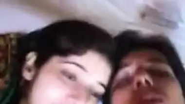 Super Hot Paki GF Smooch n Kiss & Boob Press by BF wid Urdu Audio