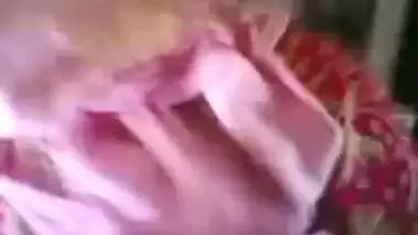 Chubby Sister sucks her brother in absence of parents – Incest Act caught on cam