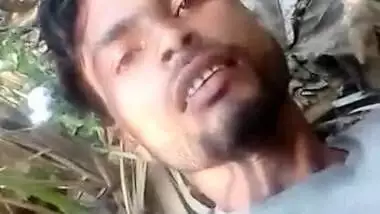 Village lovers XXX sex in the outdoor for the first time