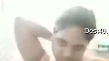 Today Exclusive- Horny Desi Wife Bathing On Video Call Part 2