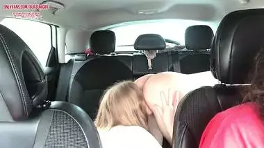 Let GF lick her best friend’s pussy while driving a car