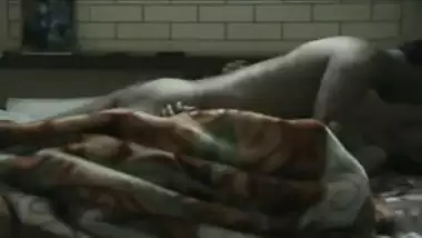 Desi aunty enjoys hardcore sex with her neighbor