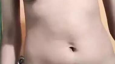 Indian Sexy Bhabhi Showing Her Body To Her Boss To Select For The Job