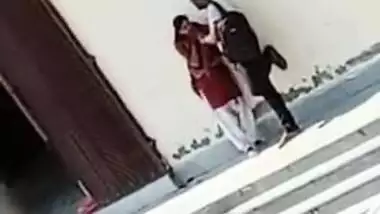 Smart stud sneakily records Desi wife's XXX rendezvous with lover