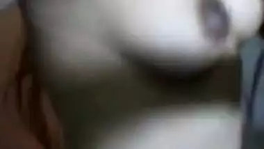 Today Exclusive-sexy Desi Girl Record Her Nude Video For Lover