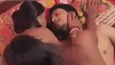 Threesome Fucking indian tube porno