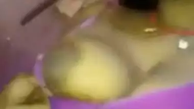 XXX lover secretly comes to Desi wife to make MMS video and leak it