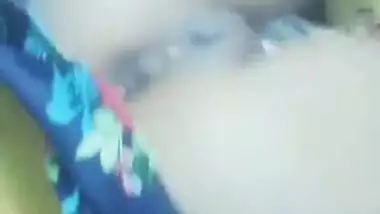 Sing and show beautiful mallu girl