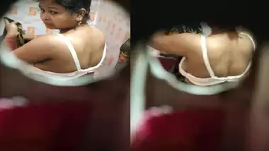 380px x 214px - Bhabhi Pissing Before Bath Hidden Camera Sex indian tube porno
