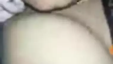 Guy jerks off during porn video call with the dirty-minded Desi wench