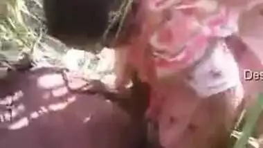 Random mature native of India agrees to takes her XXX muff to light