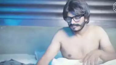 Pati Patni Aur Woh (2020) UNRATED 720p HEVC Fliz HDRip Hindi S01E04 Hot Web Series