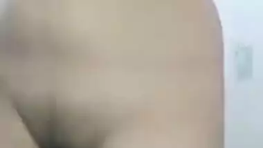 Female from Indian village comes out with her XXX zones naked in sex show