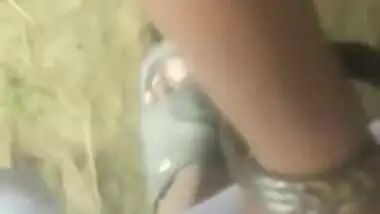 Today Exclusive- Paki Couple Out Door Romance And Fucked Part 7