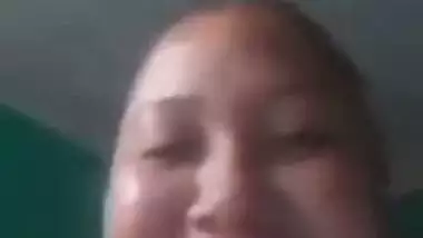 Big boob milf shows her body on video call in Nepali porn