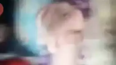 Guy knows Desi wife loves doing amateur MMS porn for her XXX viewers