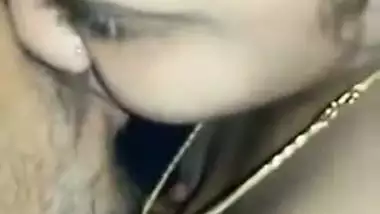 Desi breast sucking MMS