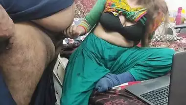 Man catches his Desi stepsister watching XXX porn and fucks her