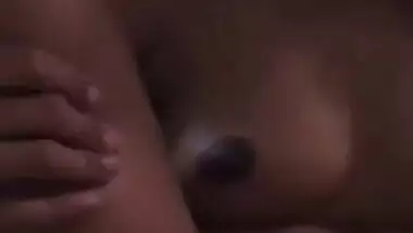 Super horny srilanken desi aunty fucking hard with moans
