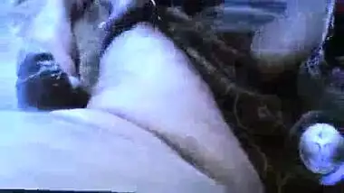 2 padosan se mard ke oral sex ka desi group threesome