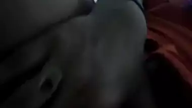 After XXX work classy Desi woman loves to have solo sex in bathroom