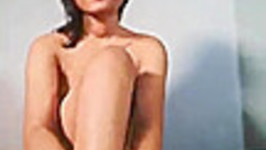 Xxx New Bachi Ki - Xxx Video Sexy Hot Choti Bachi Ki Ladki Ki indian xxx movies at  Hindiclips.com