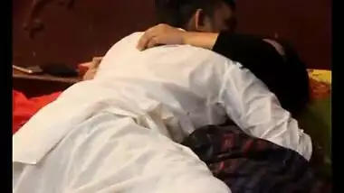 Desi short sex movie of a herbal doctor seducing his patient