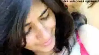 Sex HD video of an amateur girlfriend enjoying an outdoor sex session