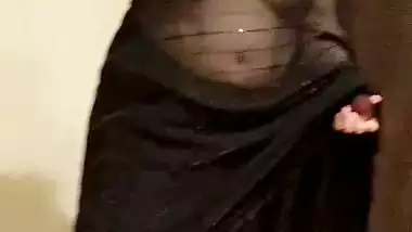 Transparent saree boobs show and naked video of busty wife