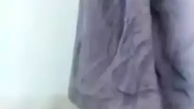 Boyfriend is away and Desi girl films XXX video to send him