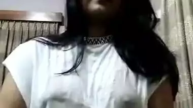 Super Hot Look Desi Girl Showing Her Nude Body 2 New Leak Video Part 1