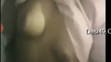 Girl can't sleep and turns camera on to broadcast naked sex parts