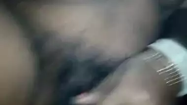 Beautiful Desi XXX amateur actress takes sari off for posing MMS