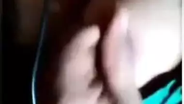 Sexy Desi slut moans when playing with her tits during online show