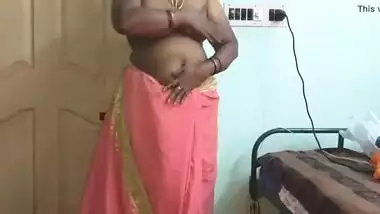 Horny desi aunty show hung boobs on web cam then fuck friend husband