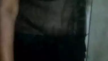 Desi bhabi Hotel room smacking