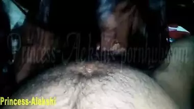 Desi bhabi sucking cock nicely