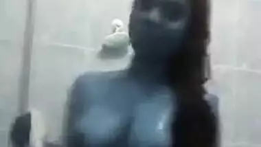 Amateur sex footage of Indian belle washing her XXX body in shower