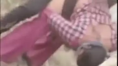 Desi aunty fucking in the outdoor - her got caught and made mms porn