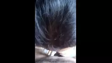 Tamil hardcore porn mms video of a desi teen girl.