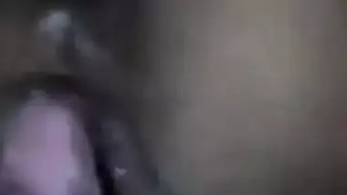 Sultry Desi wench with big natural XXX melons fingers her juicy twat