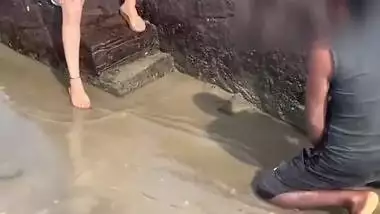 Indian Daring Wife showing pussy in public & Stanger jerking of to her