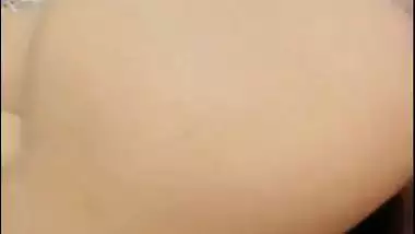 Desi sex videos of a guy fucking a milf and her daughter