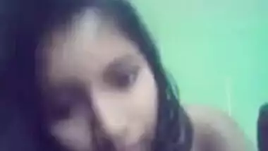 XXX amateur porn video compilation of stripping girl living in India