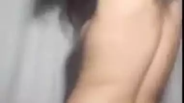 Paki girl ready to dance like XXX slut for sex partner wanking to chudai