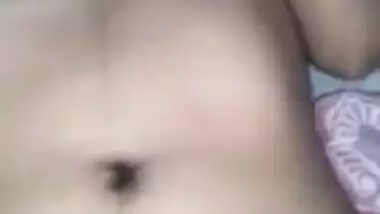 Bus Chut Se Kon Nikal Raha He Bhai Pakistani Siraki Couple First Time Sex With Beautiful Girl Fuck P