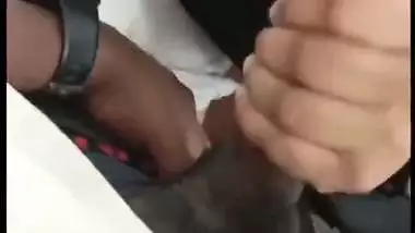 Marathi college girl gives a desi blowjob to her lover