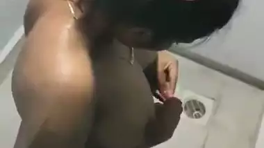 Indian spy in pool shower dressing room leaks